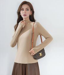 Blusa Marselha - o essencial que transforma qualquer produção