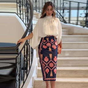 Conjunto Feminino Blusa e Saia Elisadora